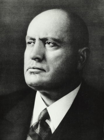 20120322200803!Mussolini_biografia.jpg